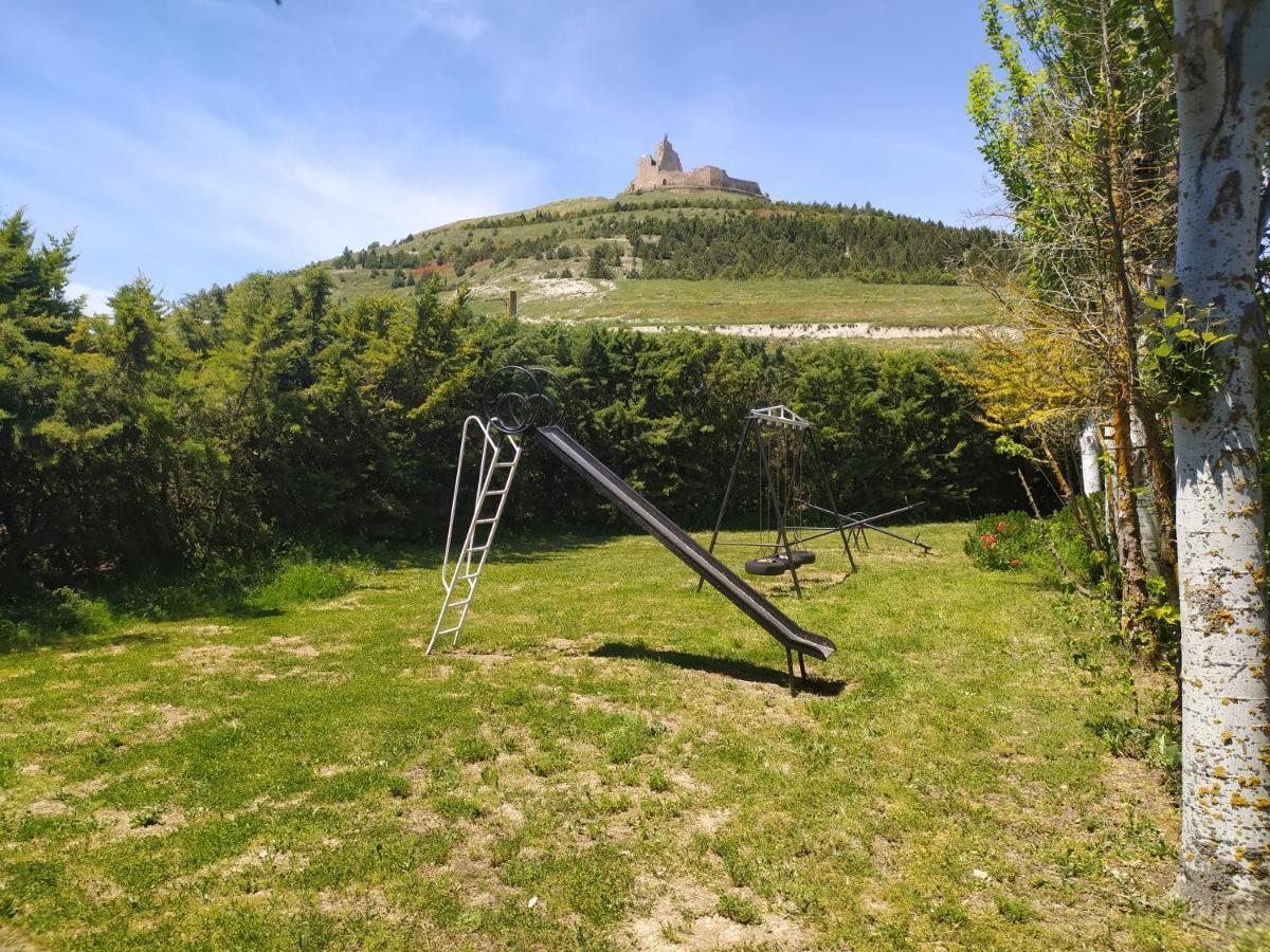 Camino De Santiago Vandrarhem Castrojeriz Exteriör bild